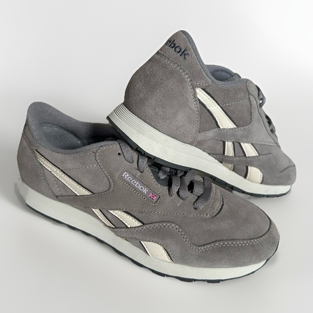 Reebok Classic Nylon Shoes Suede Overlays,‎ Retro Style, Comfort Size 10